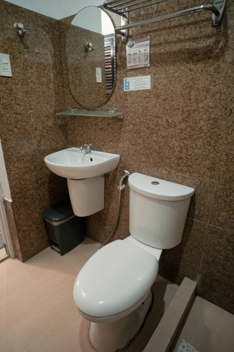 Superior Room bathroom with bidet and essential toiletries